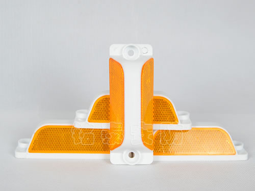 國標梯形輪廓標